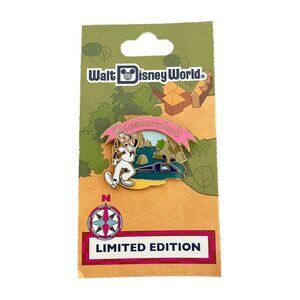 Walt Disney World 40th Anniversary Magic Kingdom Fantasyland Goofy Limited Pin